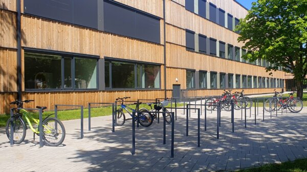 bicycle storage in a city