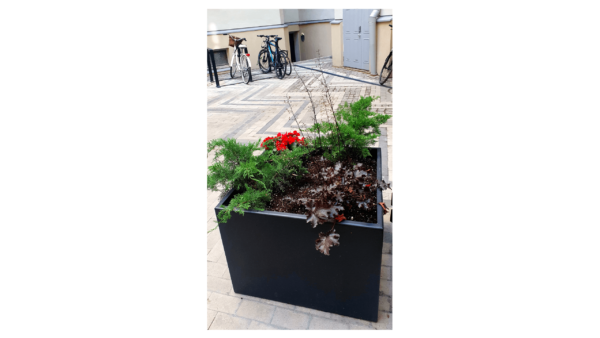 outdoor planters square shaped